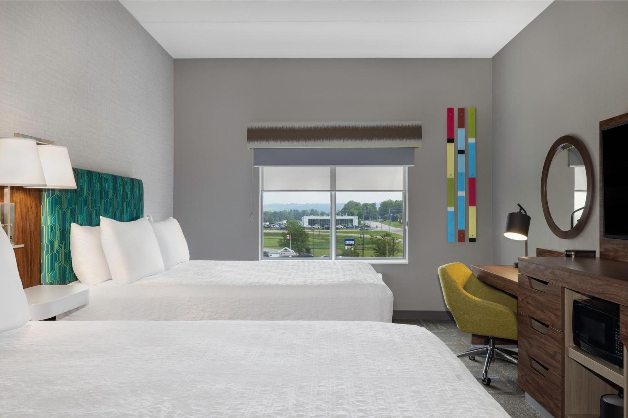Hampton Inn Midland, On Buitenkant foto